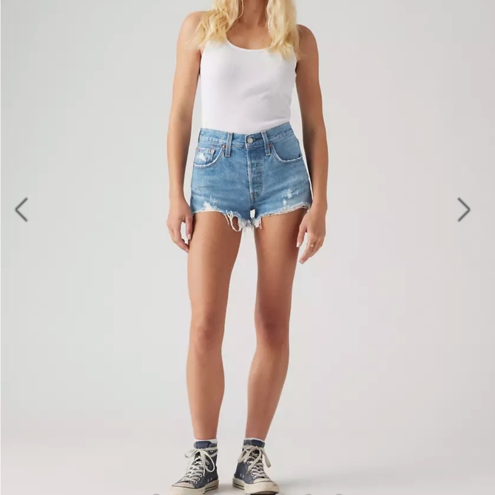 Levi’s Women’s 501 Original Shorts. Size 25. NWT $28